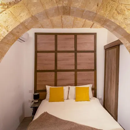 Historic Maisonette Apartment